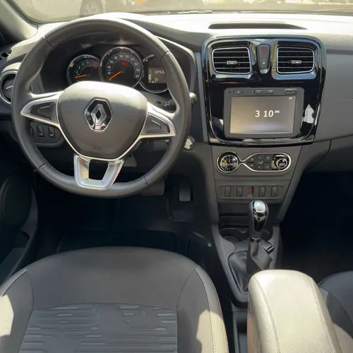 Renault Stepway 1.6 Intense Automática