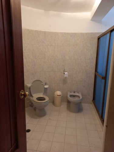 Imagen 20 de 30 de Vendo Apartamento 131m2. Prebol. Julio 2022. Sandra Niño
