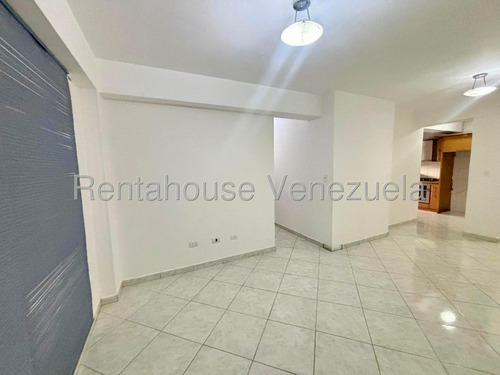 Marcos Gonzalez Alquila Apartamento Zona Este Amoblado Conectado A Planta Eléctrica Barquisimeto Lara #25-9197