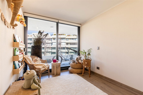 Departamento En Arriendo De 4 Dorm. En Lo Barnechea