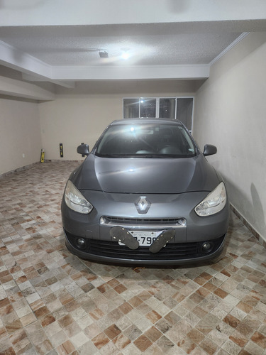 Renault Fluence 2.0 Dynamique Hi-flex 4p