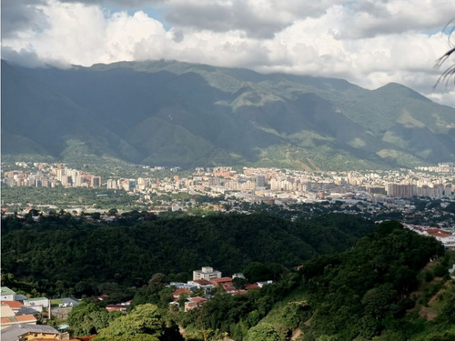 Alquilo Apartamento 300m2 Colinas De Tamanaco 9157