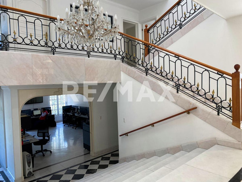 Casa Venta Lomas De Huizachal, Prol. Gral. Nicolás Bravo