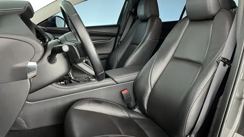 Mazda 3 GRAND TOURING LX