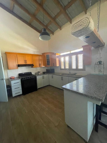 Se Vende Villa Hermosa En Jarabacoa 