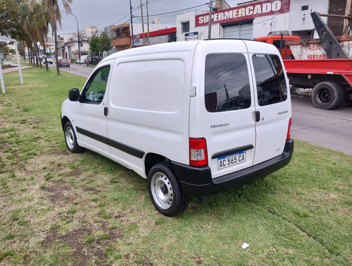 Peugeot Partner 1.6 Vti Confort