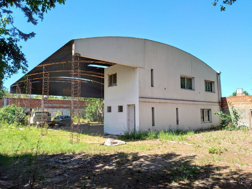Imagen 2 de 15 de Galpón En Venta- Super Precio