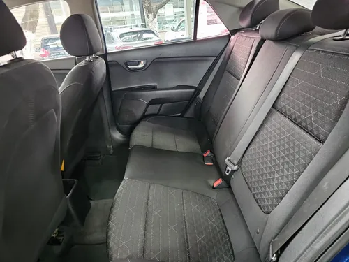 Kia Rio 1.6 Lx Sedan At