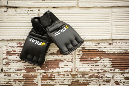 Saco De Boxeo Mma 120 Cm Con Relleno + Guantes Mma