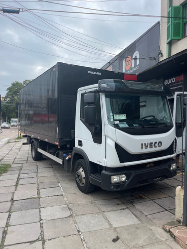 Iveco Tector 11-190, 2023 Com Apenas 120.000 Km !!!