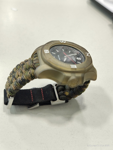 Reloj Victorinox Inox Completo Malla Panacord Bumper Verde Oscuro Plateado Negro (Usado)