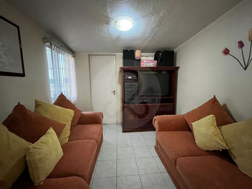 Casa En Venta En Viveros Del Valle 3 Recámaras