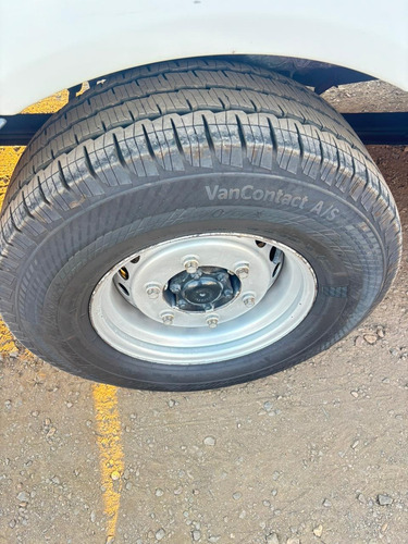 Volkswagen Crafter 17 pasajeros