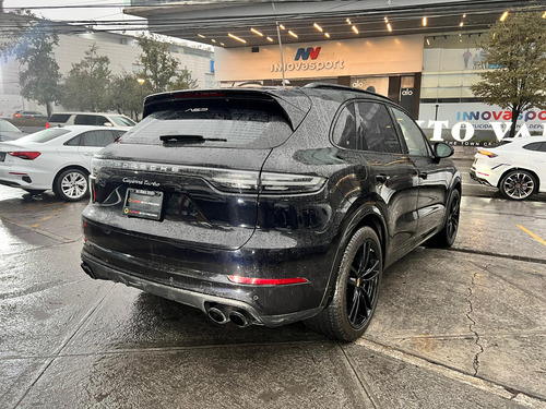 Porsche Cayenne 4.9 Turbo At