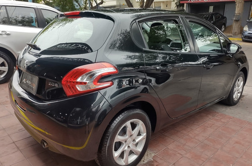 Imagen 6 de 8 de Peugeot 208