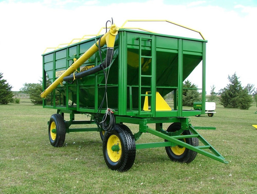Acoplado Tolva Para Semillas Y Fertilizantes De 12 Tt (15 Mt