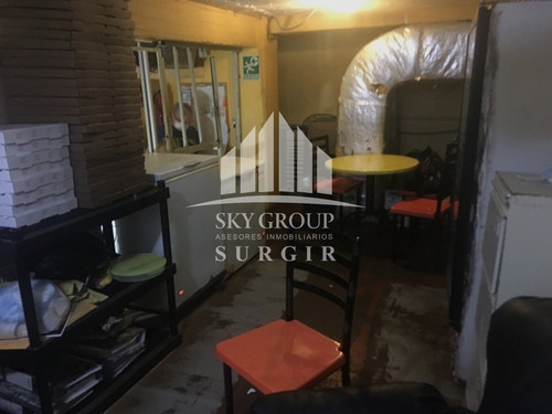 Imagen 9 de 18 de Pizzeria En Las Virtudes Sgfc-018