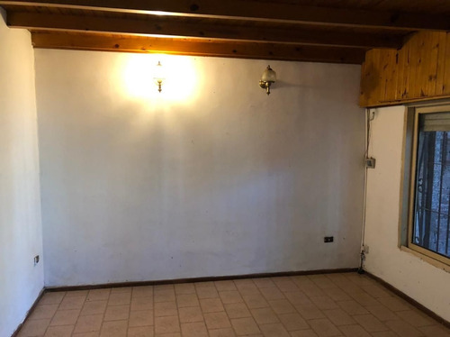 Imagen 11 de 17 de Casa En Venta En Berazategui