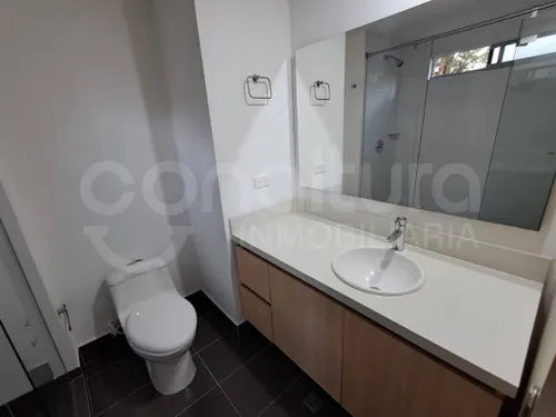 Casas En Arriendo Loma San Jose 472-7079