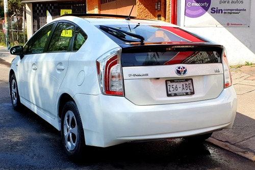 Imagen 5 de 15 de Toyota Prius 2015 Premium Qc Piel Factura De Agencia!!