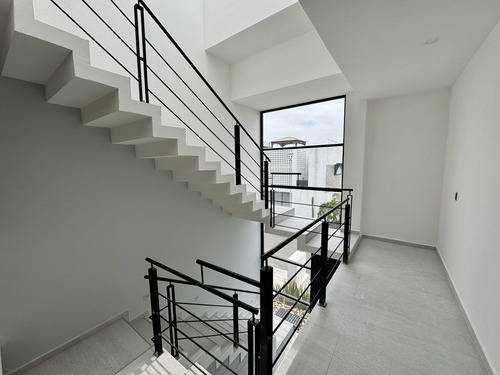 Casa En Renta En Zibatá