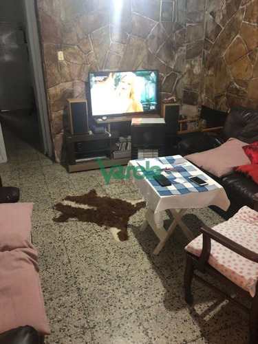 Imagen 3 de 10 de Venta Casa Aguada, 3 Dorm, 1 Baño Y Local Comercial! - Montevideo Aguada