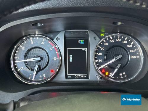 Toyota Hilux 2.8 D-4D TURBO DIESEL CD SRX 4X4 AUTOMÁTICO