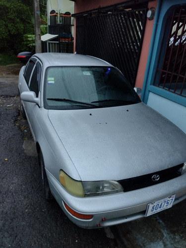 Imagen 2 de 3 de Toyota Corolla Americana