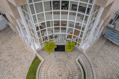 Se Vende Excelente Local Comercial En La Trinidad Mls 25-17796