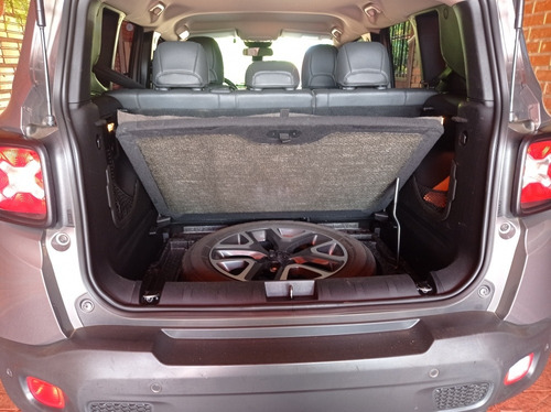 Imagen 18 de 20 de Jeep Renegade 2019 1.8 Longitude At6
