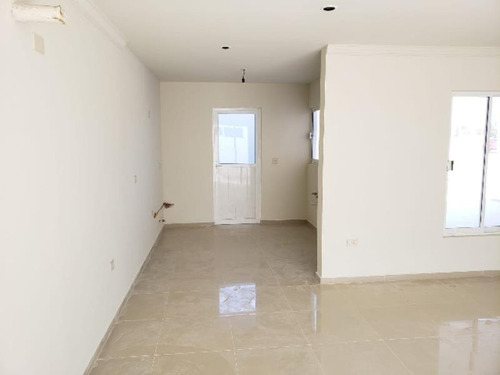 Imagen 8 de 12 de Casa Sola En Venta Fracc. Villas De La Salle