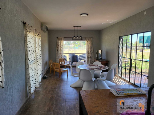 Imagen 22 de 30 de Casa En Venta En 1 Planta En Pilar Del Este! 4 Ambientes!
