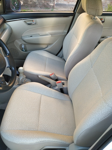 Suzuki Swift Dzire Gl 2015 Motor 1.2 84hp Full Buen Estado