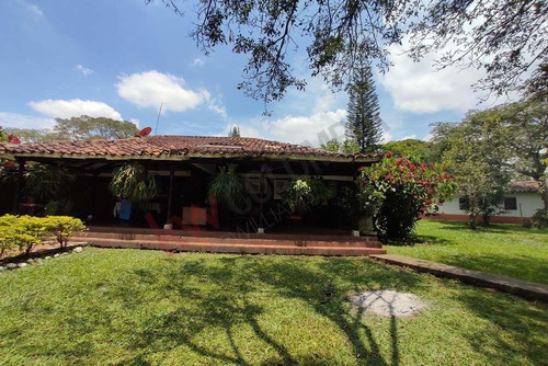 Venta De Finca Al Lado De  Sun Village, Jamundi - Valle -colombia-9647