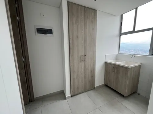 Arriendo Apartamento En Loma De Los Mesa