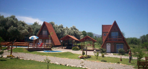 Imagen 6 de 10 de Construccion De Cabañas Alpìnas En Todo El Pais