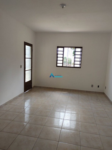 Chácara C/ 780 M² - Edícula/churrasqueira - Rodovia Dom Gabriel Paulino Bueno Couto. - Ch00238 - 68730141