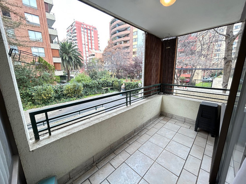 Metro Manquehue; Est. Español; D.bondi 930; 2d+2b+e+b; Codjc