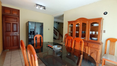 Imagen 14 de 30 de Vendo Hermosa Y Amplia Casa, Ubicada En Un Lugar De Ensueño, Rodeada De Naturaleza, Excelente Precio, 3 Salas, 4 Dormitorios, Alta Plusvalia Y Seguridad