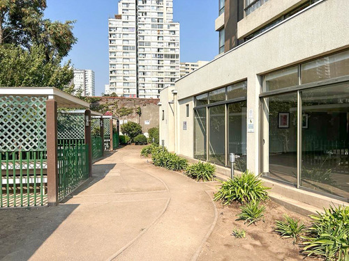Edificio Moderno, Metro Hospitales, 1 Dormitorio,