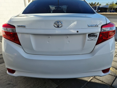 Toyota Yaris Sd Core 2017