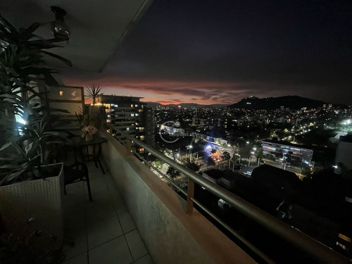 Depto, 2 Dorm Con Increible Vista Y Amplia Terraza