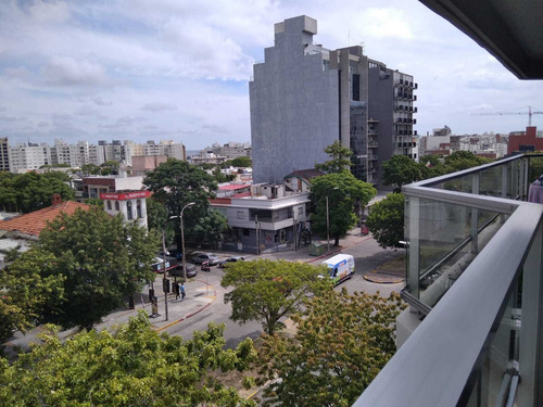 Imagen 3 de 15 de Venta Apartamento 2 Dormitorios Y Garaje Sobre 26 De Marzo Pocitos