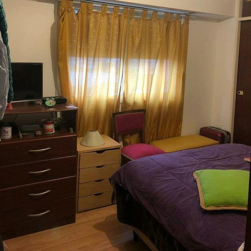 Semipiso De 2 Ambientes Al Frente En Venta/ Remedios De Escalada