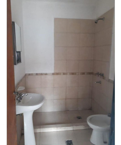 Imagen 5 de 6 de Gran Oportunidad!! Lote Con 2 Departamentos En Calle Las Moras, Unquillo. Ideal Para Alquilar.