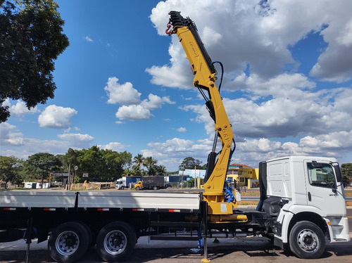 Vw 24250 Constellation 2010 Com Munck De 40t