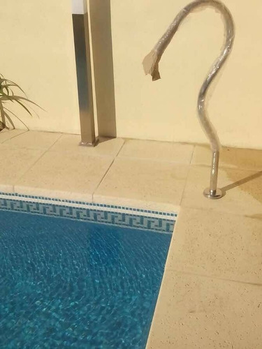 Imagen 2 de 5 de Piscina De Hormigón Completa 8x4 2700000