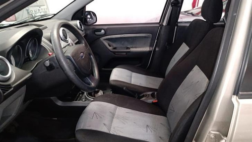 Ford Fiesta Hatch 1.6 Flex Completo