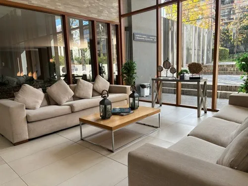 Departamento En Arriendo De 2 Dorm. En Las Condes