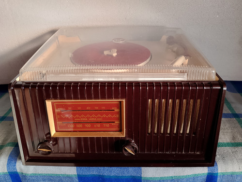 Radio De Bulbos Philips De 1955 (Usado)
